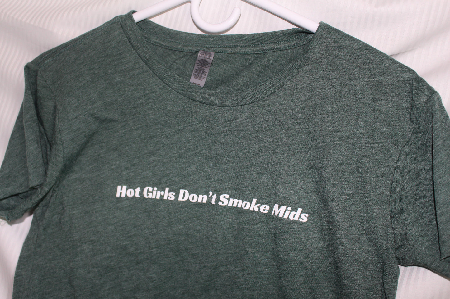 Hot Girls Cropped T-Shirt