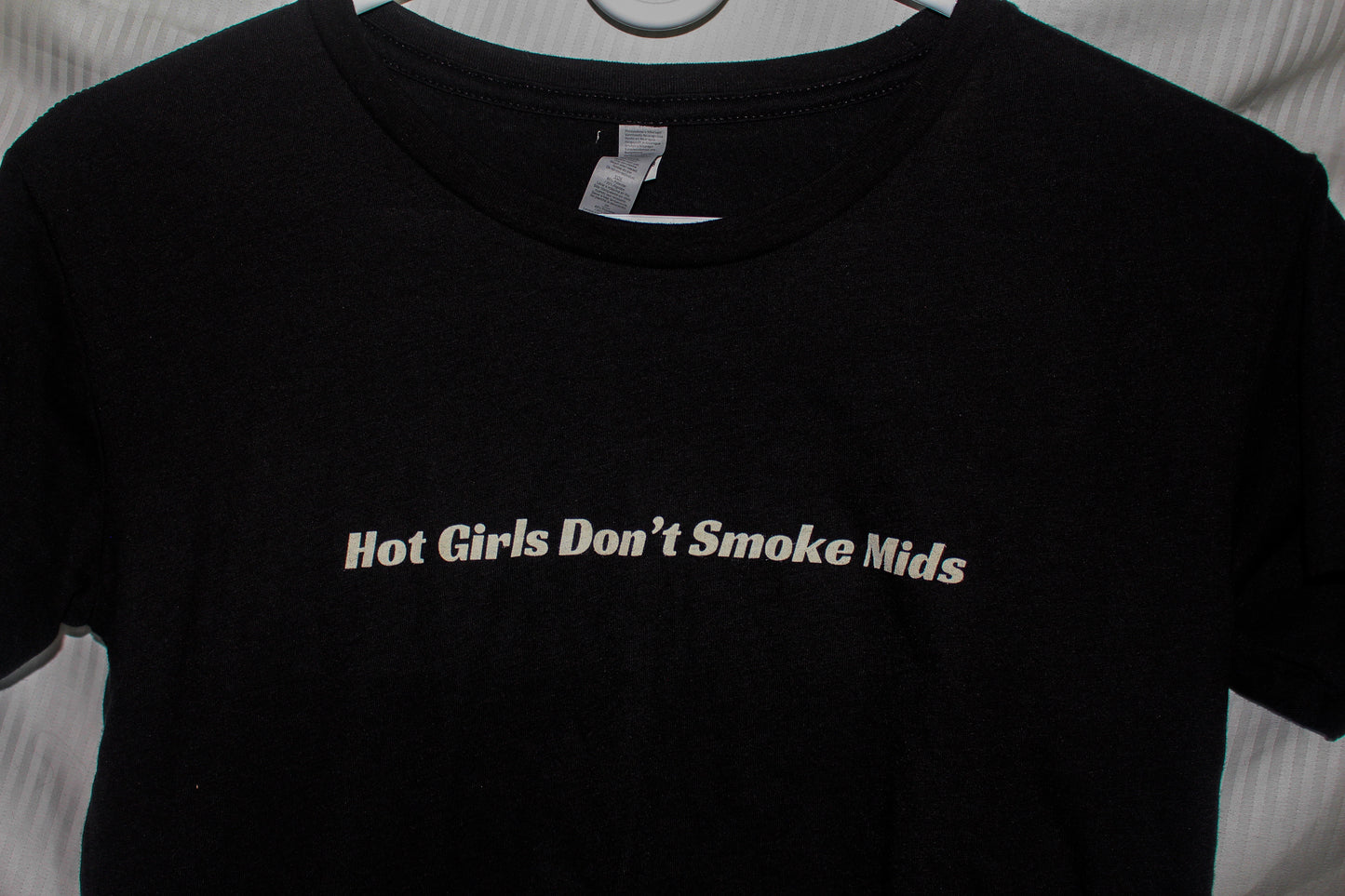 Hot Girls Cropped T-Shirt